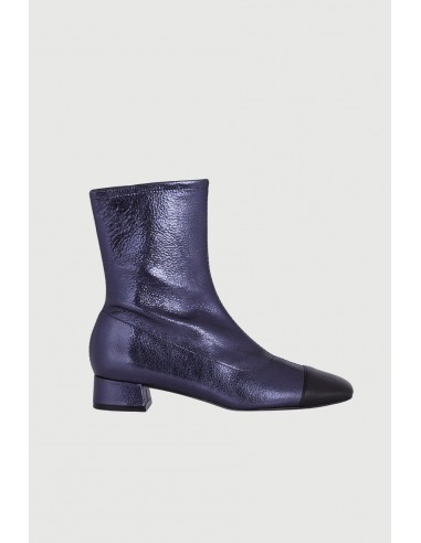 Laurie Ankle Boots in Ocean-coloured Metallic Leather Dans la société mordern